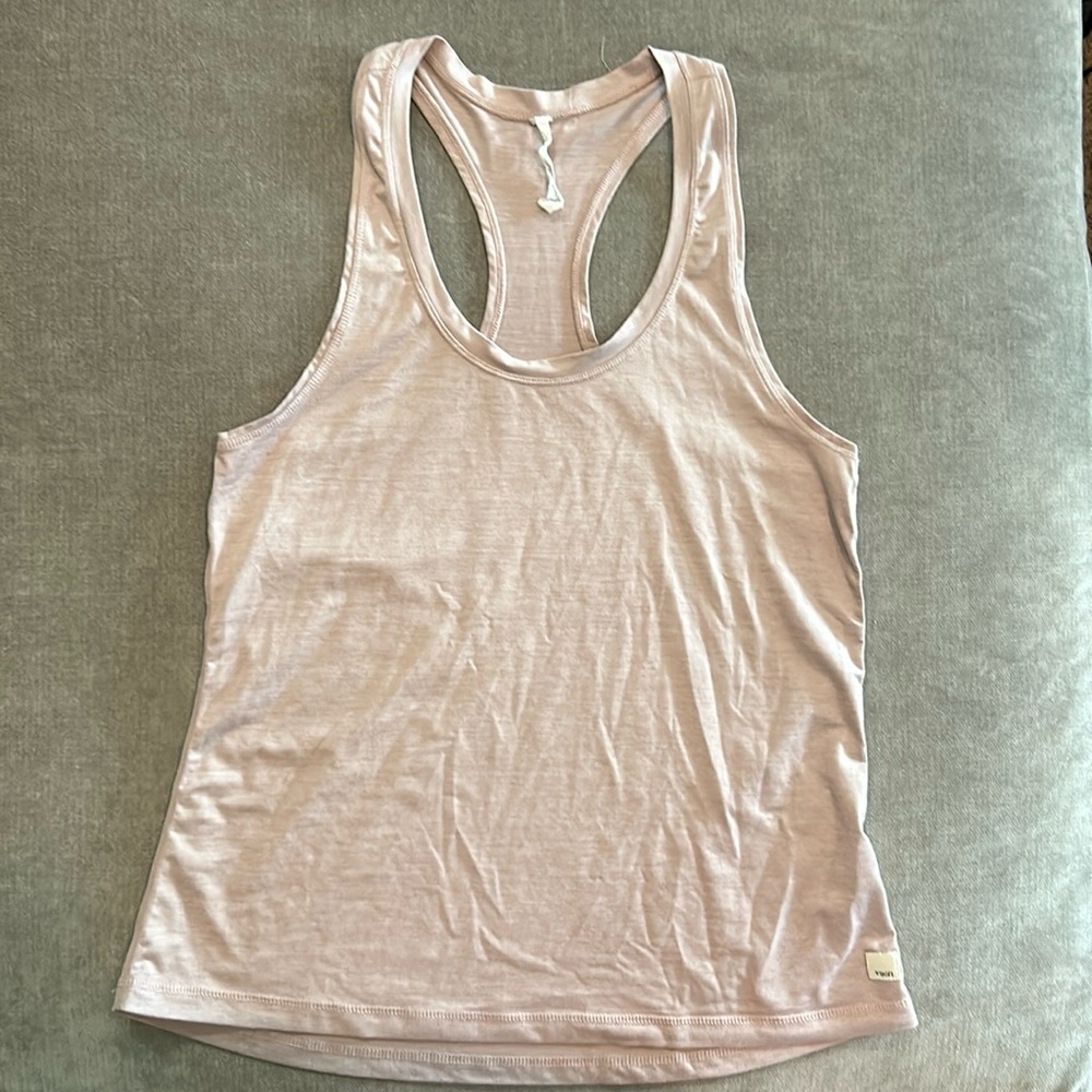 Vuori tank top - size large